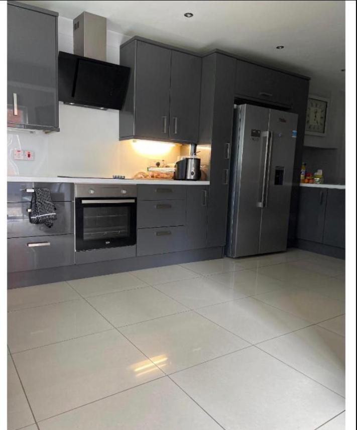 Macs Belfast Single Bedroom المظهر الخارجي الصورة